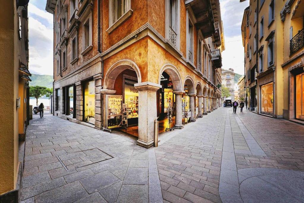 Lakeside Attic Lugano Bagian luar foto