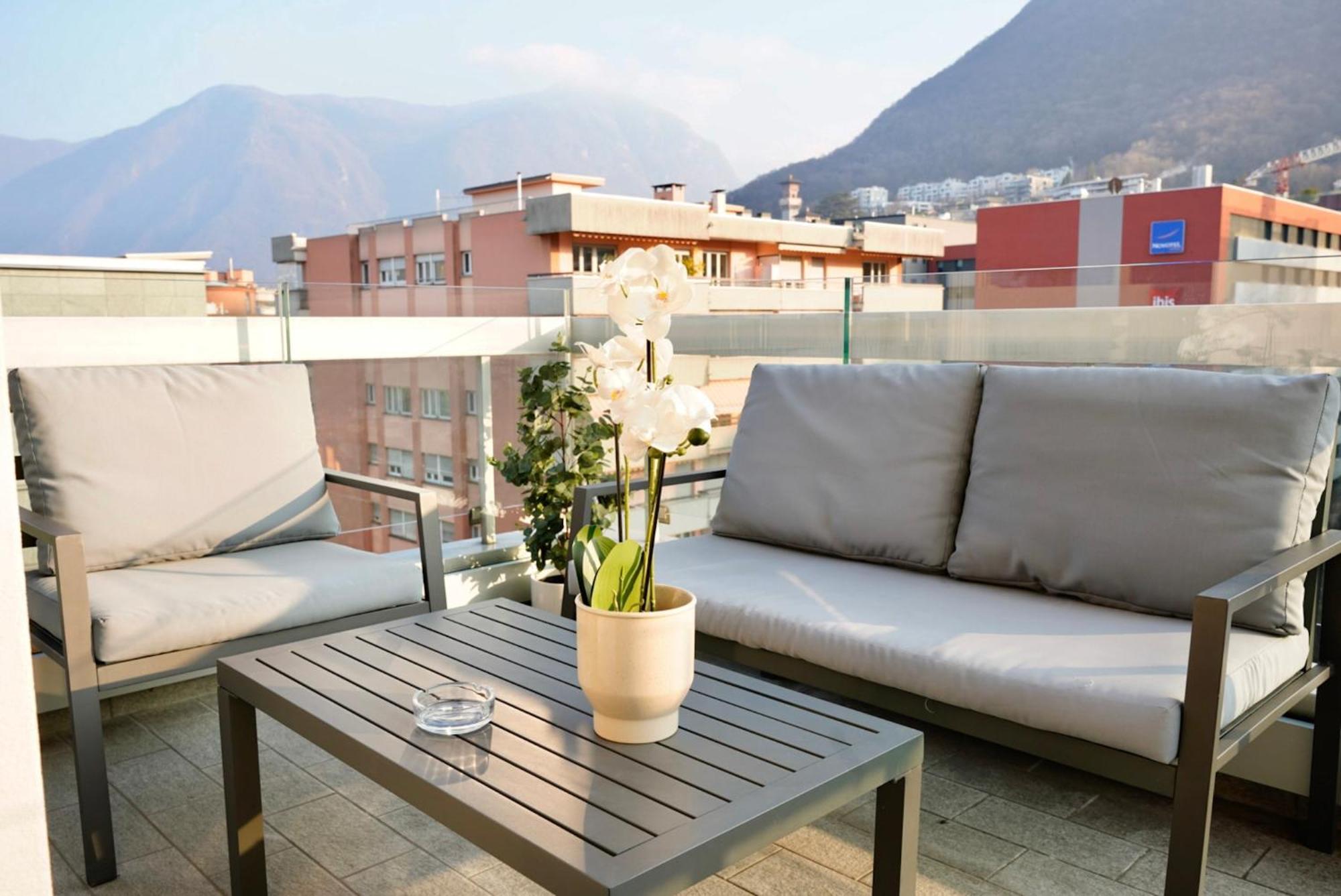 Lakeside Attic Lugano Bagian luar foto